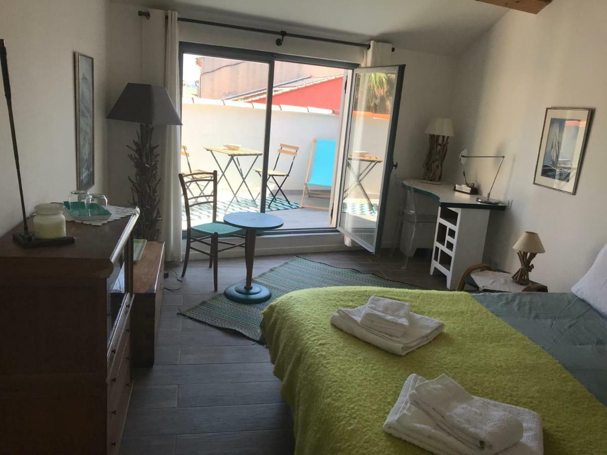 Les Chambres D'Agatha Sanary-sur-Mer Bagian luar foto